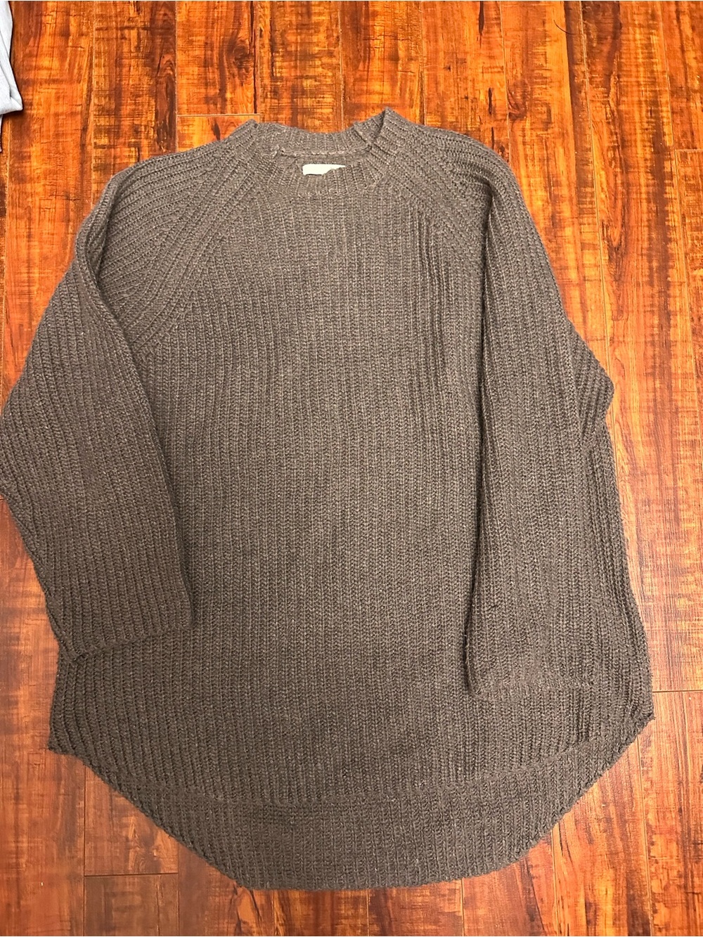 Oak + Fort Brown Ribbed Crewneck Sweater •R6-004 - Picture 2 of 3